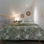 Le Celest - Climatises - Centre Apartment *