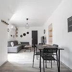 Le Celest - Climatises - Centre Apartment *