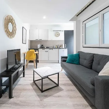 Apartment Le Celest - Climatises - Centre Vichy