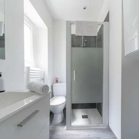 Apartment Residence Celest - Studios & Appartements Climatises En Centre Ville Vichy