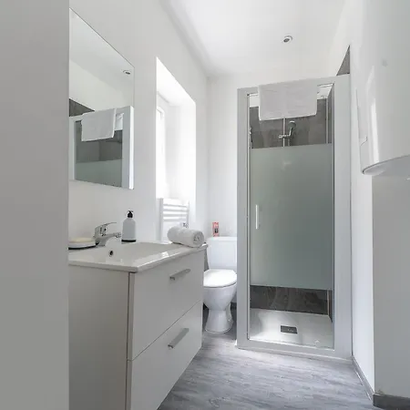 Residence Celest - Studios & Appartements Climatises En Centre Ville * Vichy