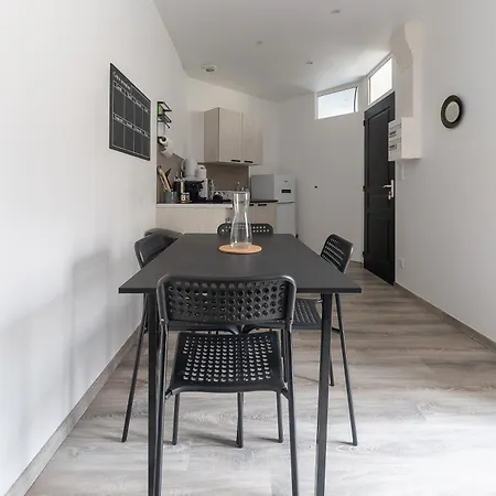 Residence Celest - Studios & Appartements Climatises En Centre Ville Apartment Vichy