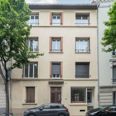 Apartment Le Celest - Climatises - Centre Vichy
