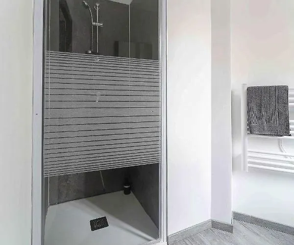 Le Celest - Climatises - Centre Апартаменты