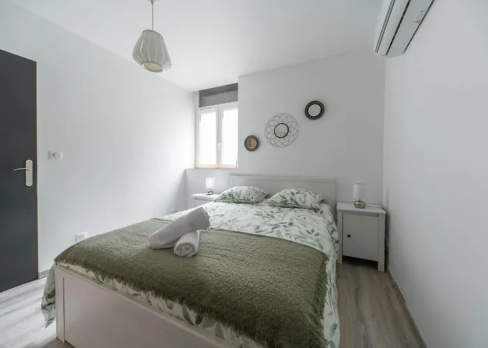 Appartement Le Celest - Climatises - Centre